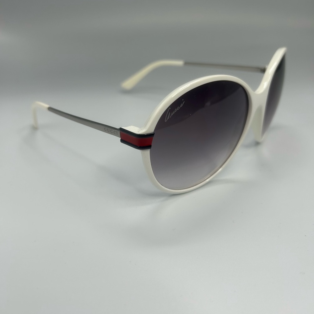Gucci Sunglasses - Picture 3 of 7